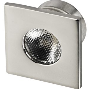 Lámpara de techo LED empotrable – orientación frontal